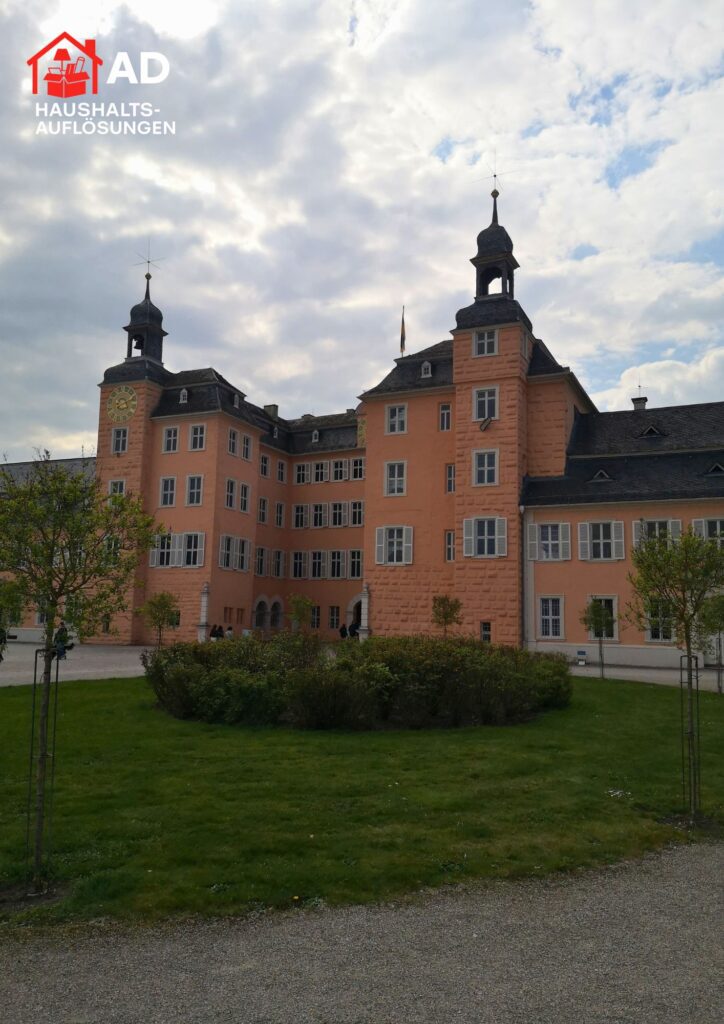 Schwetzinger Schloss – Haushaltsauflösung und Entrümpelung in Schwetzingen